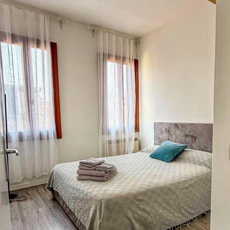 Cà Sorea a Venezia-Cannaregio - Three-Bedroom Apartment - 13