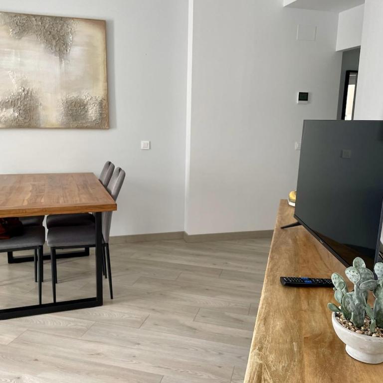 Downtown Estepona, pool and beach - Apartamento de 2 dormitorios - 22