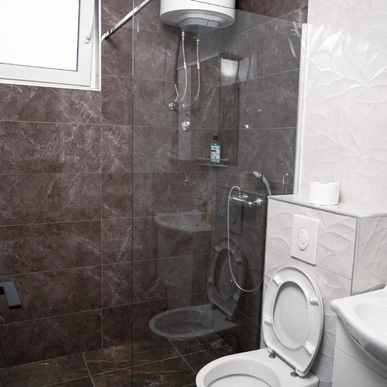 Villa Palma - With Free Parking - Basic Triple Room - 5