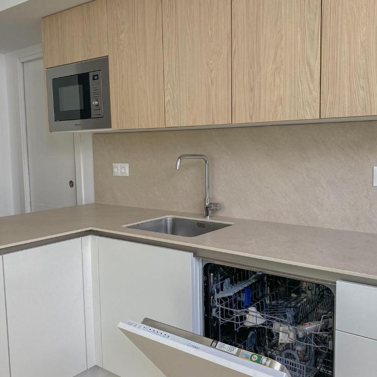 Modern & Relax Apartment in Estepona, Perfect for Families - Two-Bedroom Apartment - 10