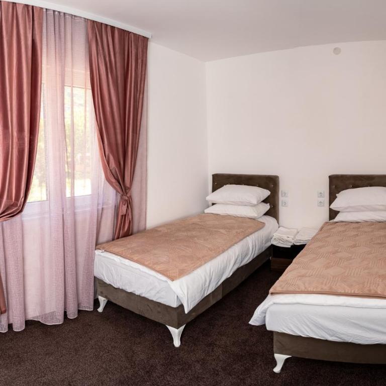 Villa Palma - With Free Parking - Standard Twin Room - 1