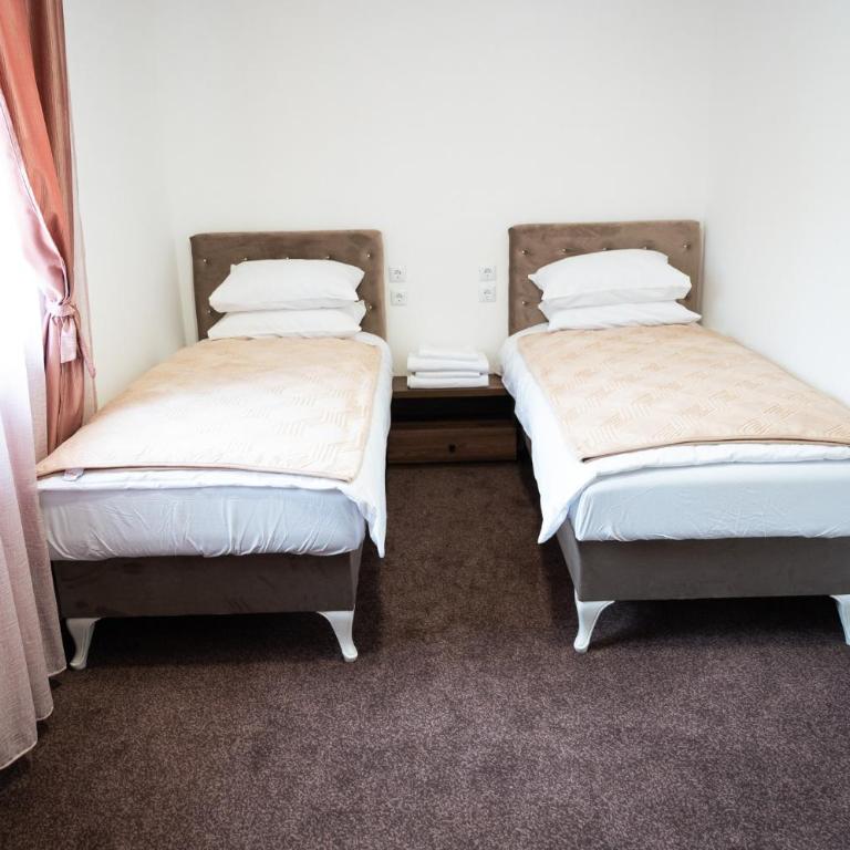 Villa Palma - With Free Parking - Standard Twin Room - 5