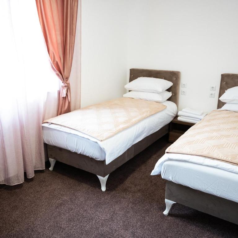 Villa Palma - With Free Parking - Standard Twin Room - 8