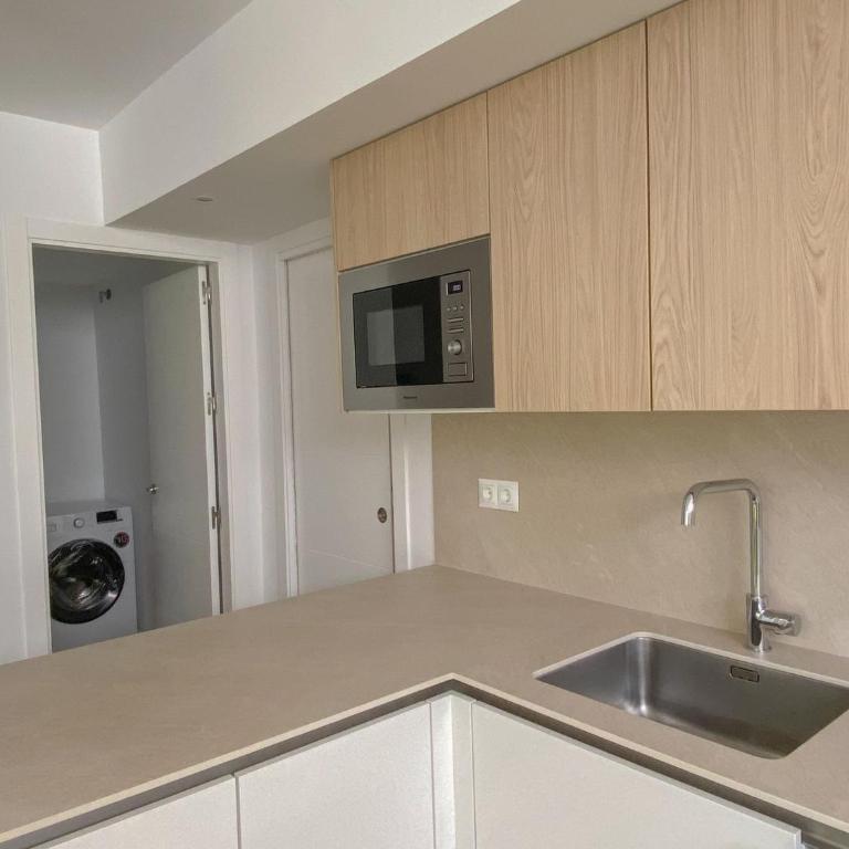 Modern & Relax Apartment in Estepona, Perfect for Families - Two-Bedroom Apartment - 9