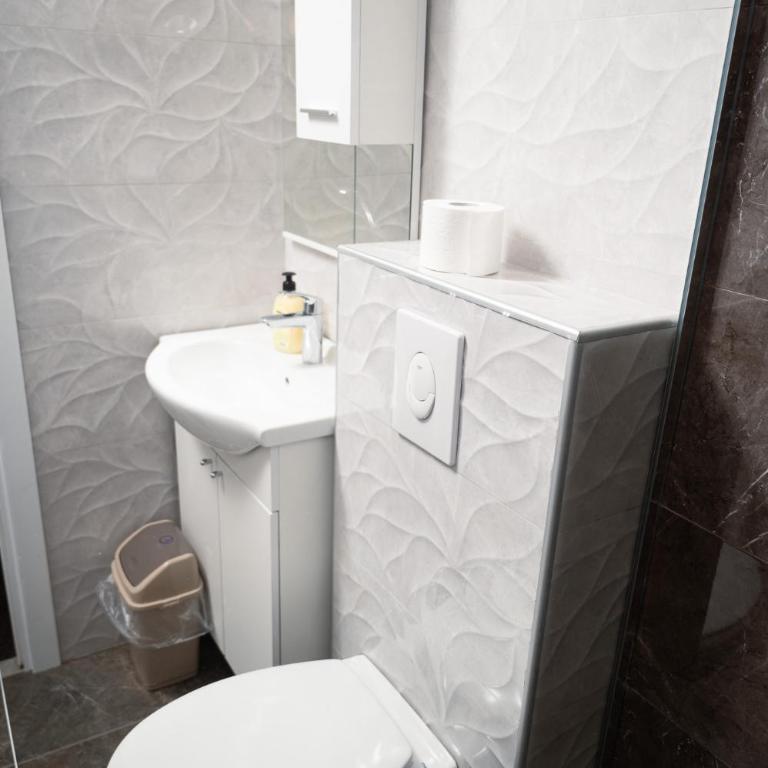Villa Palma - With Free Parking - Quadruple Room - 2