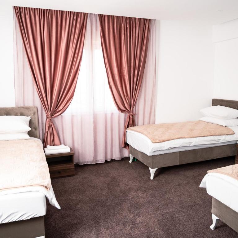 Villa Palma - With Free Parking - Basic Triple Room - 13