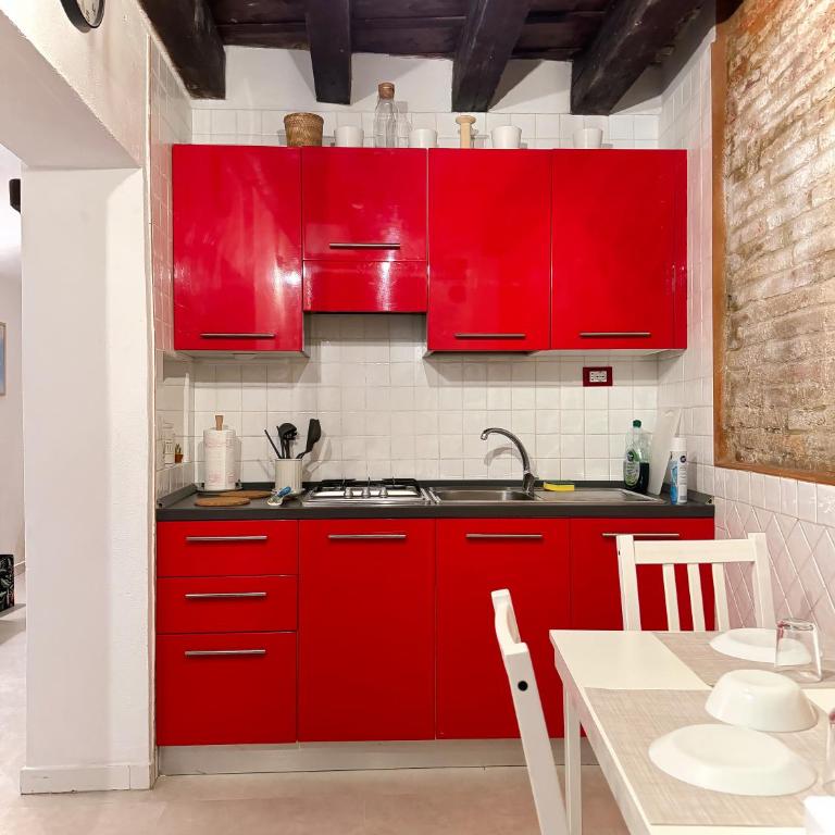 Casa Alleria Venezia Cozy Apartment by Rialto Bridge - Two-Bedroom Apartment - 15