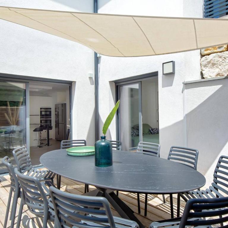 Villa Contemporaine avec Piscine et Climatisation à St Aygulf - FR-1-768-113 - Villa - 17