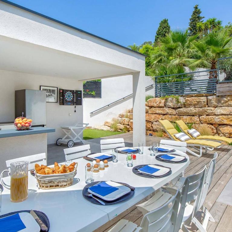 Villa Contemporaine avec Piscine et Climatisation à St Aygulf - FR-1-768-113 - Villa - 18