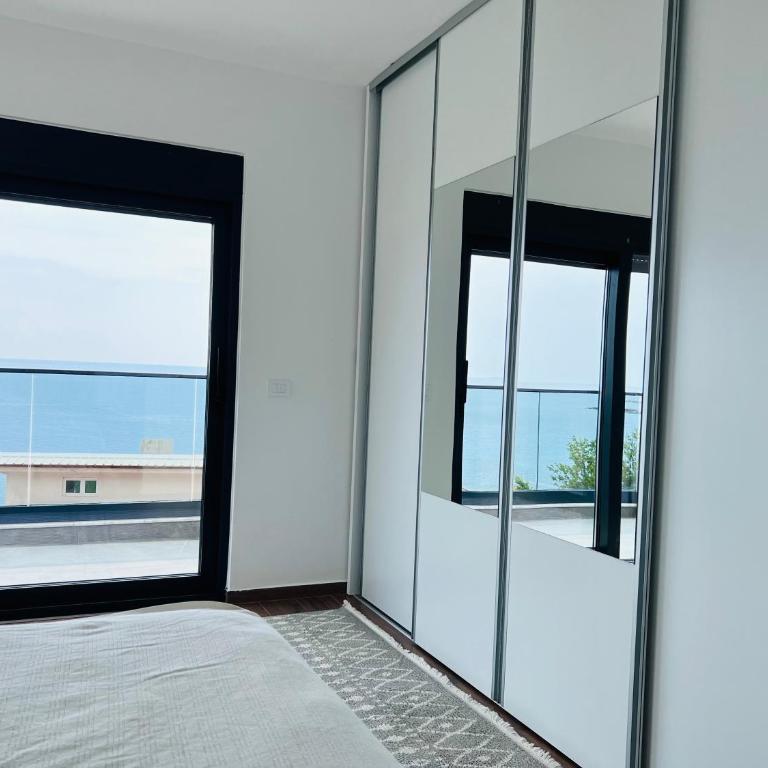 Swiss DELUXE Appartement - Two-Bedroom Apartment - 35