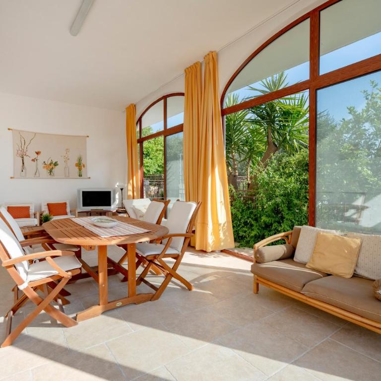 GuestHost - Il Pergolato Charming Trullo & Flat - Appartamento con 3 Camere da Letto - 10