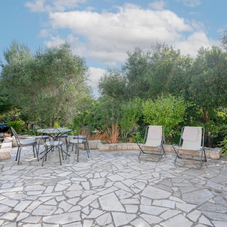 GuestHost - Il Pergolato Charming Trullo & Flat - Appartamento con 3 Camere da Letto - 8