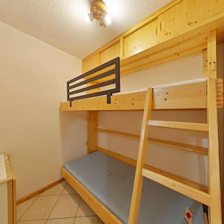 Appartement cosy 2 pièces, 6 couchages, animaux acceptés, casier à skis, centre proche - FR-1-241-193 - Apartamento (6 adultos) - 12