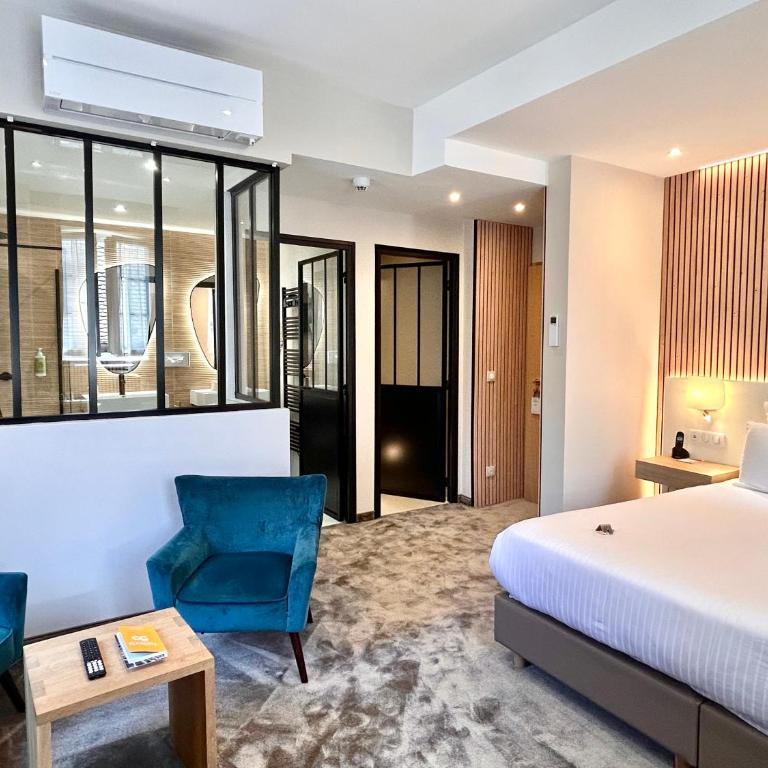 Hotel Beaucour - Chambre de Charme avec Douche ou Baignoire Balnéo - 3