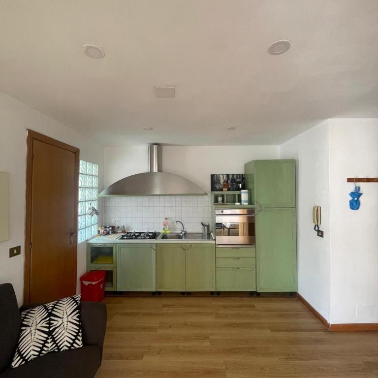Bright and Cozy Studio Apartment near Trastevere Station - One-Bedroom Loft Apartment with One Queen Bed - 9