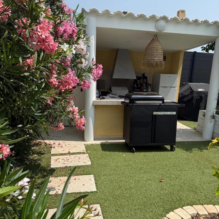 Bas de Villa à 15 min de Nice avec piscine - Appartement 1 Chambre - 4