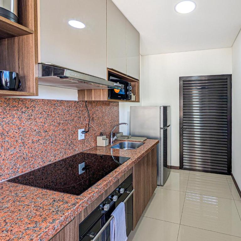 Alto Busch1d 4 - Two-Bedroom Apartment - 8