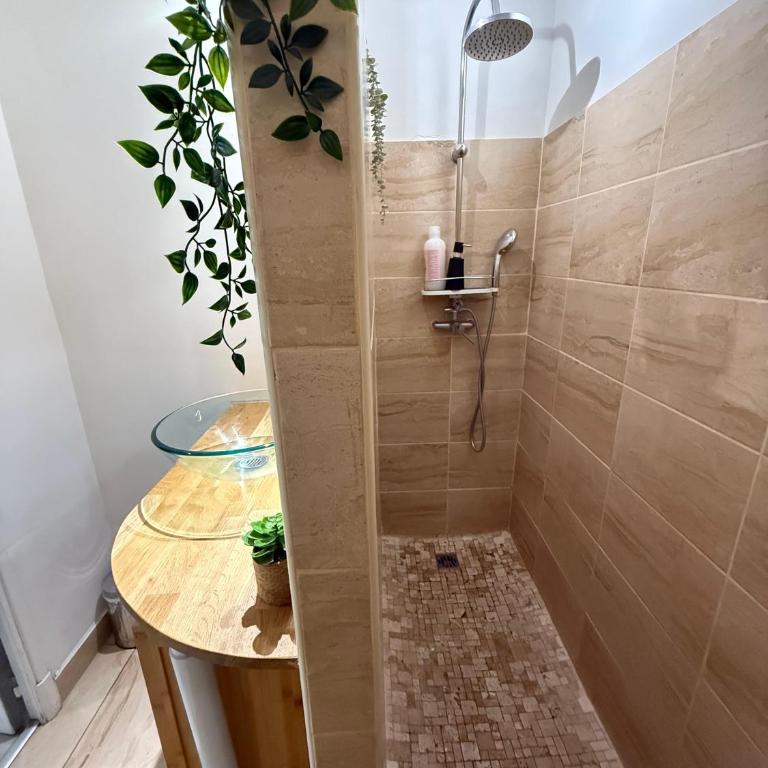 Sweet Home-PARKING GRATUIT - Appartement-proche centre ville-2 chambres - Apartamento de 2 dormitorios - 26