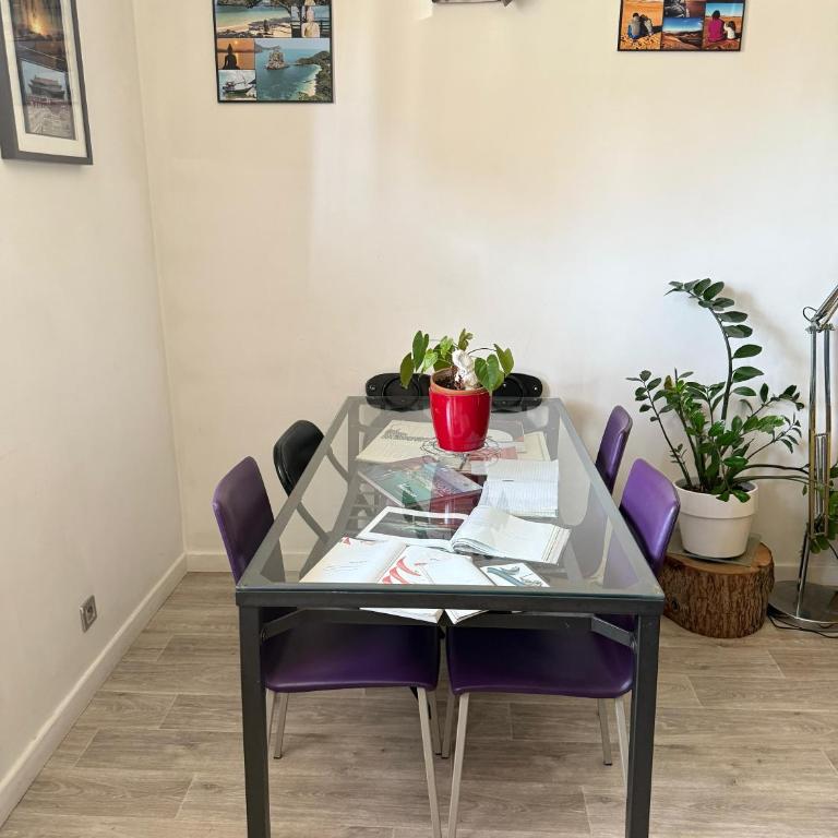 Sweet Home-PARKING GRATUIT - Appartement-proche centre ville-2 chambres - Apartamento de 2 dormitorios - 11