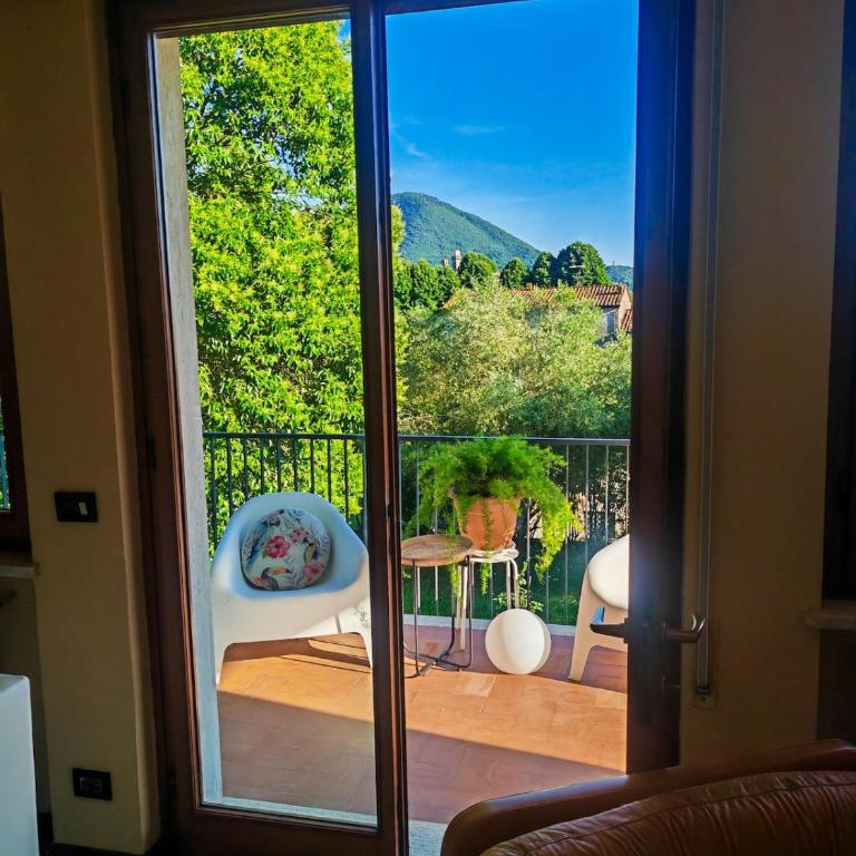 Villa Dina - Oasi di Pace tra le Colline - 15 min da Lucca - Casa con 3 Camere da Letto - 21