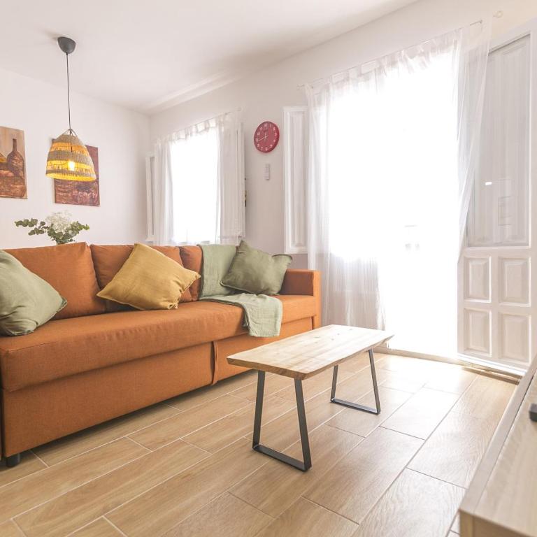 Marimel Nerja Alojamientos - Apartamento Estándar de 2 dormitorios - 1