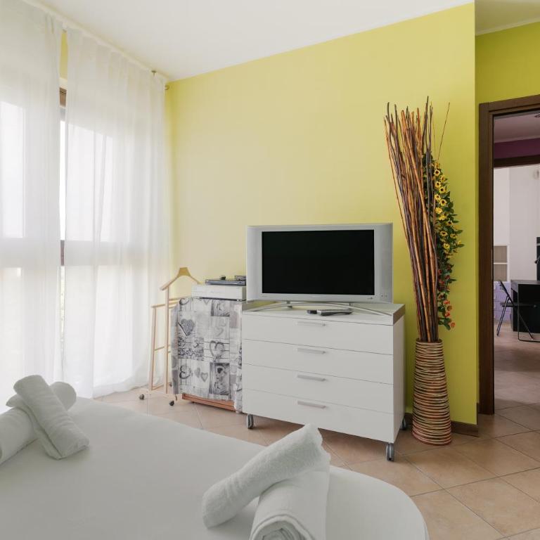 GuestHost - Bisceglie M1 Balcony Apartment - Appartamento con 2 Camere da Letto e Balcone - 15