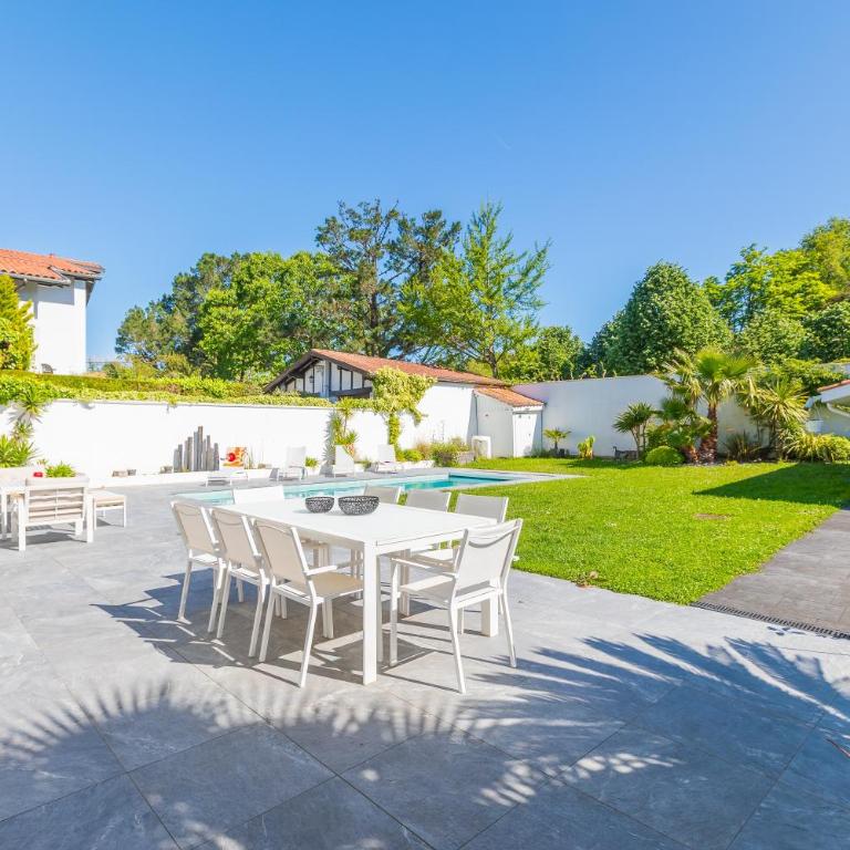 Villa Noa - Superbe villa piscine 8 personnes - Villa 4 Chambres - 4