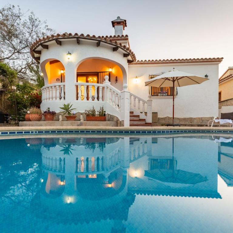 Villa Mimosa by Abahana Villas - Villa - 19