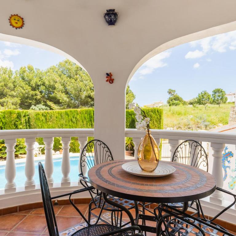 Villa Mimosa by Abahana Villas - Villa - 4