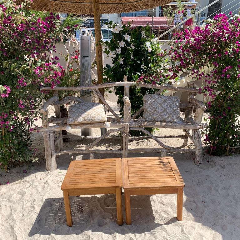 Spacious 3 bedroom apartment Great pool 5min to JLP beach Ideal for 2 families - Appartamento con 3 Camere da Letto - 16