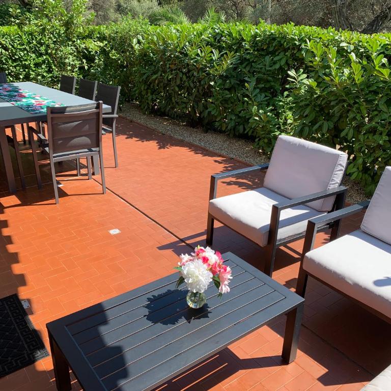 Spacious 3 bedroom apartment Great pool 5min to JLP beach Ideal for 2 families - Appartamento con 3 Camere da Letto - 12