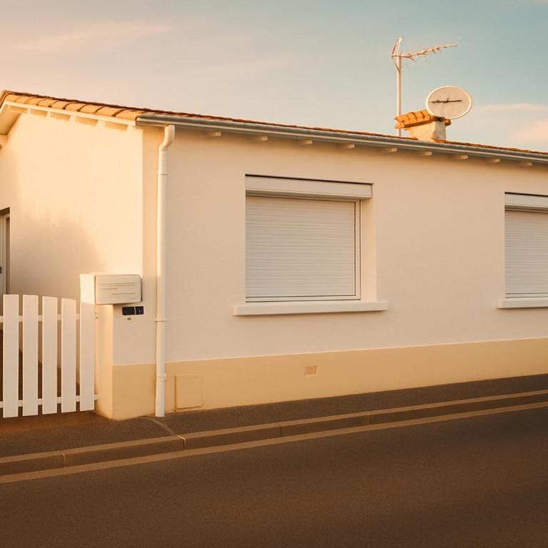 Évadez vous à deux pas de l'océan ! Maison tout confort à seulement 6 min de la plage à vélo - Two-Bedroom House - 12