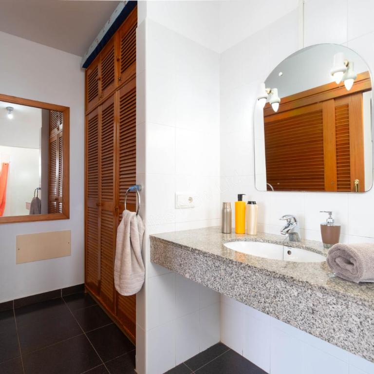 242 - Casa Blanca by Villas Now Ltd - Villa con piscina privada - 28