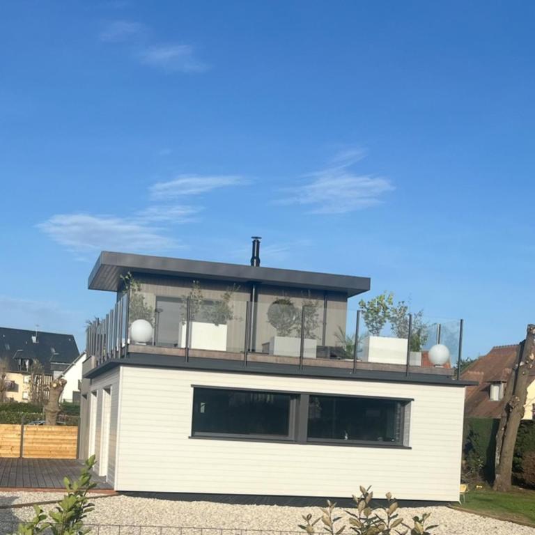 Maison avec toit terrasse - Villa 2 Chambres - 6