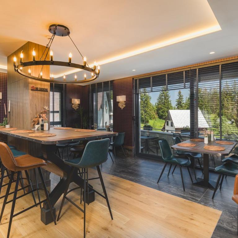 Boutique Hotel Rezident - Deluxe King Studio - 12