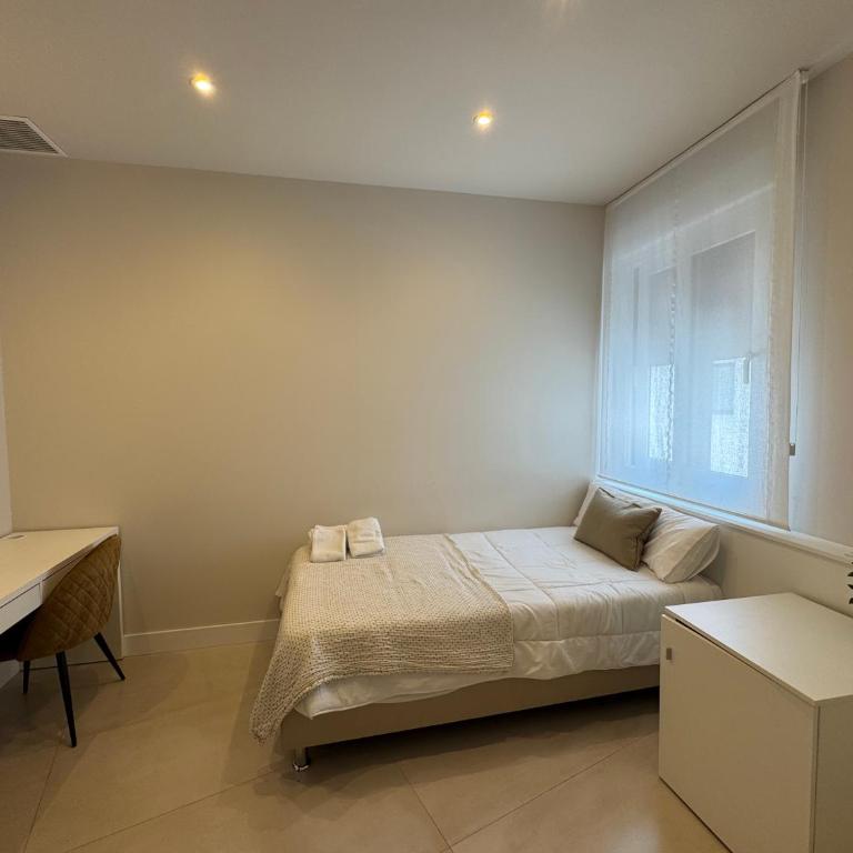 ZAHIRA Homes - Habitación Individual con baño privado - 3