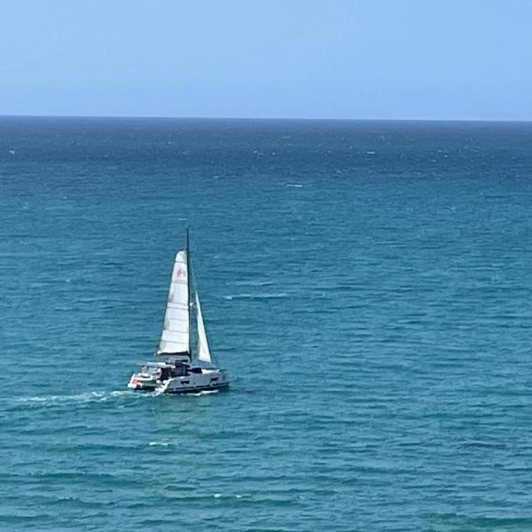 Seafront Townhouse with Stunning Mediterranean Views, community pool - Casa de 3 dormitorios - 41