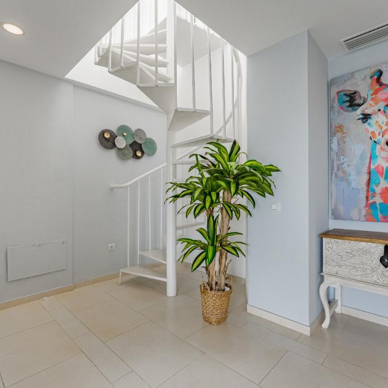 Exclusive Penthouse - 85m pool - private garage - 3 terraces - Apartamento de 2 dormitorios - 12