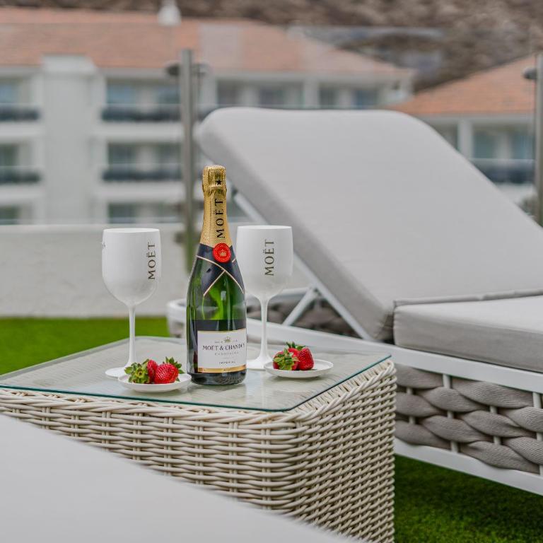Exclusive Penthouse - 85m pool - private garage - 3 terraces - Apartamento de 2 dormitorios - 35