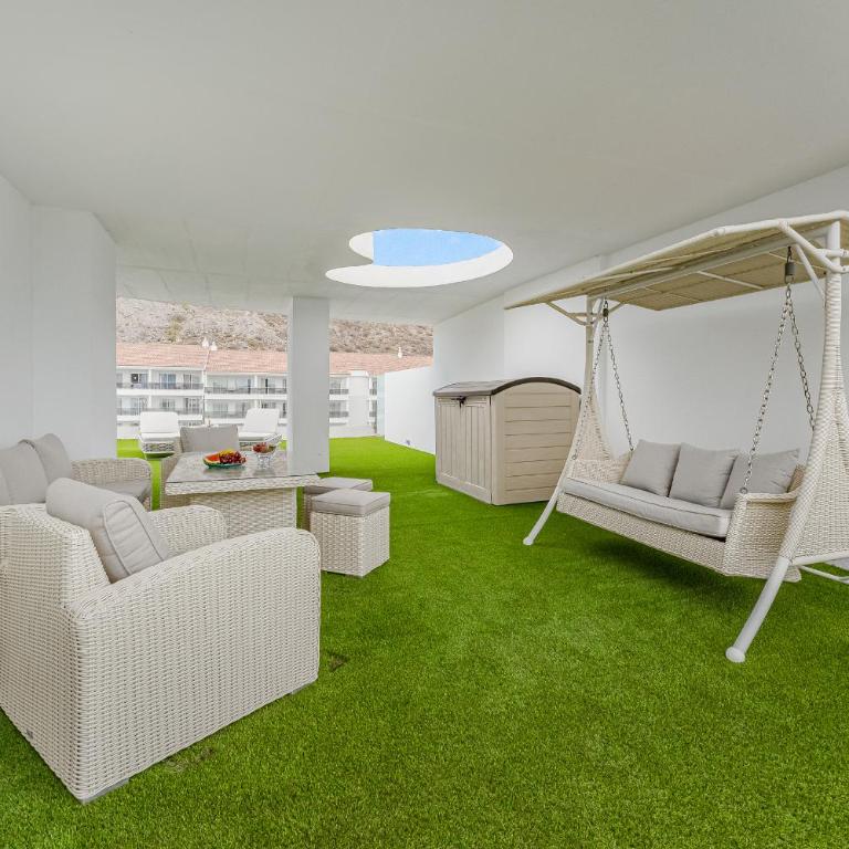 Exclusive Penthouse - 85m pool - private garage - 3 terraces - Apartamento de 2 dormitorios - 33