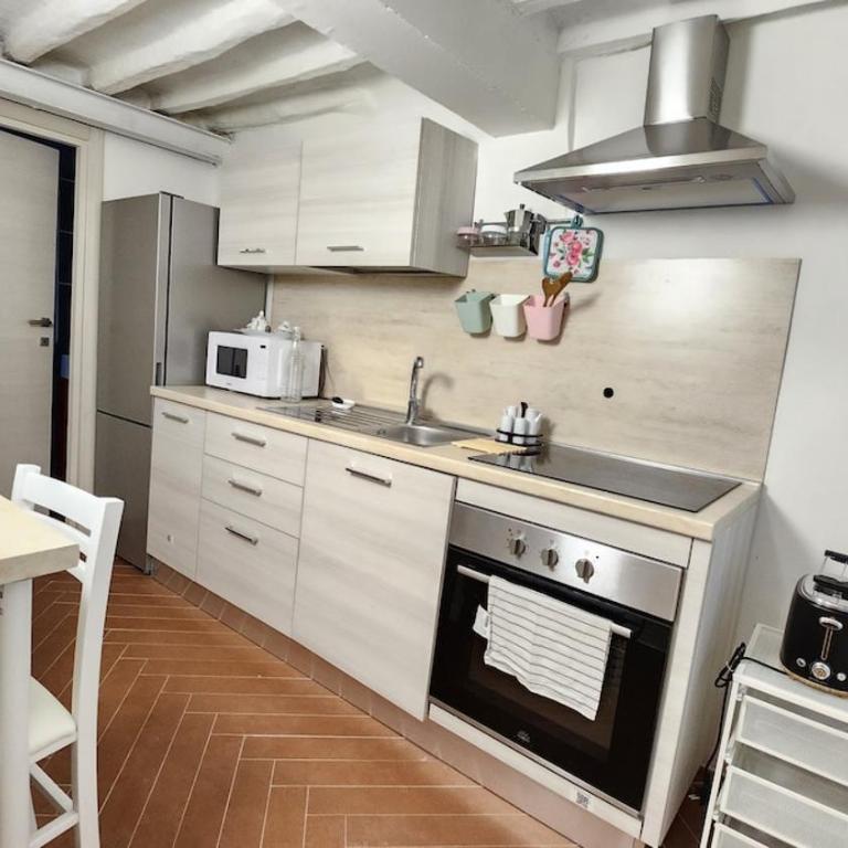 Rosalia Apartment - Affitti Brevi Italia - Appartamento con 2 Camere da Letto - 7