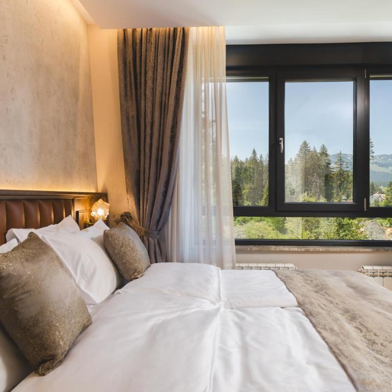 Boutique Hotel Rezident - Deluxe One-Bedroom Apartment - 21