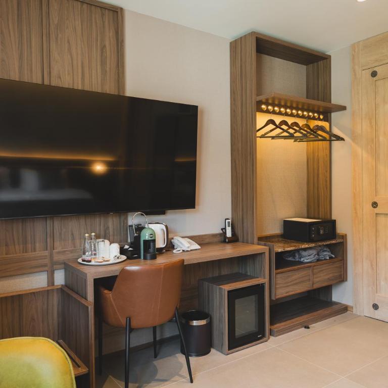 Boutique Hotel Rezident - Deluxe King Studio - 20