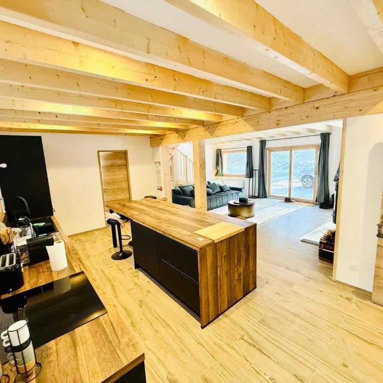 MAGNIFIQUE CHALET 3 CHAMBRES CONSTRUCTION NEUVE - Villa 3 Chambres - 8