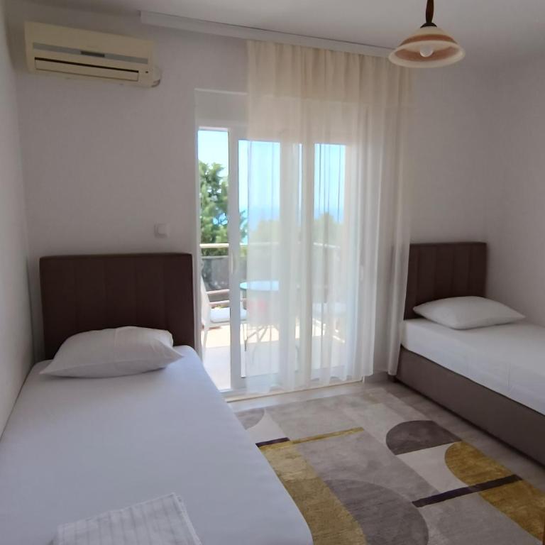 Jasmin 4 - One-Bedroom Apartment - 1