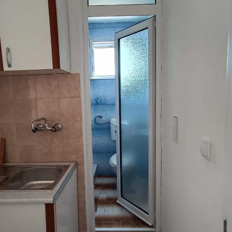 Jasmin 4 - One-Bedroom Apartment - 2