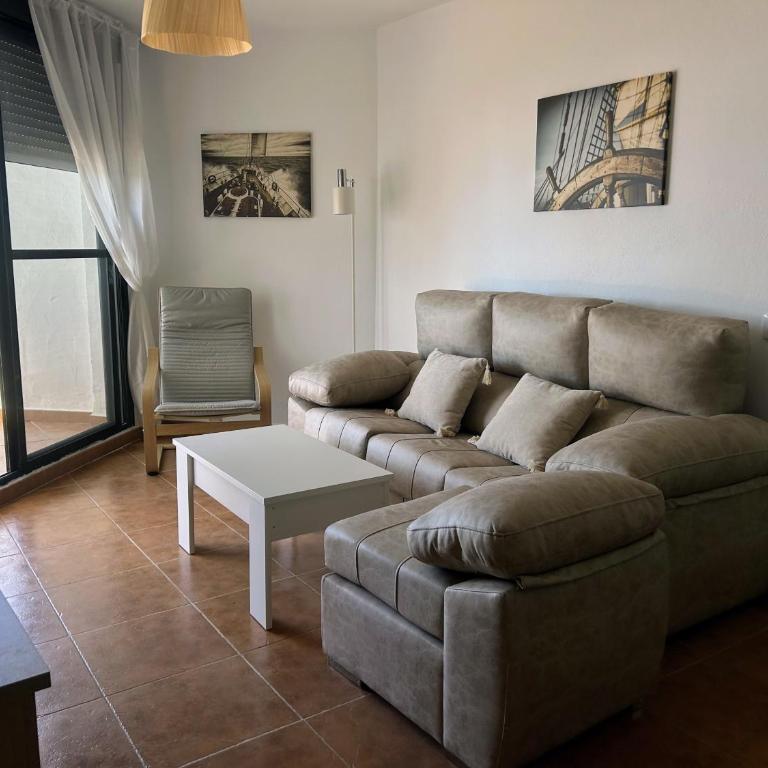 Apartamento en atlanterra con vistas a poniente - Three-Bedroom Apartment - 2