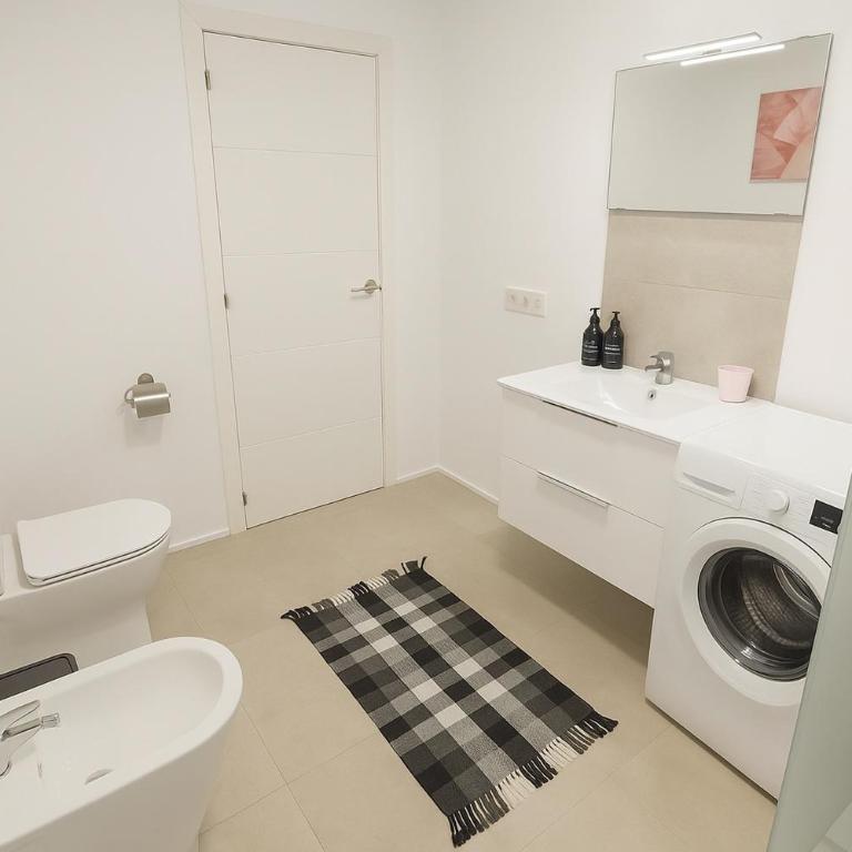 Fantastico 1 - Grossem Balkon - Gratis Parkplatz - Klimaanlage - Zentrumsnähe und Meernähe - Apartamento - 6
