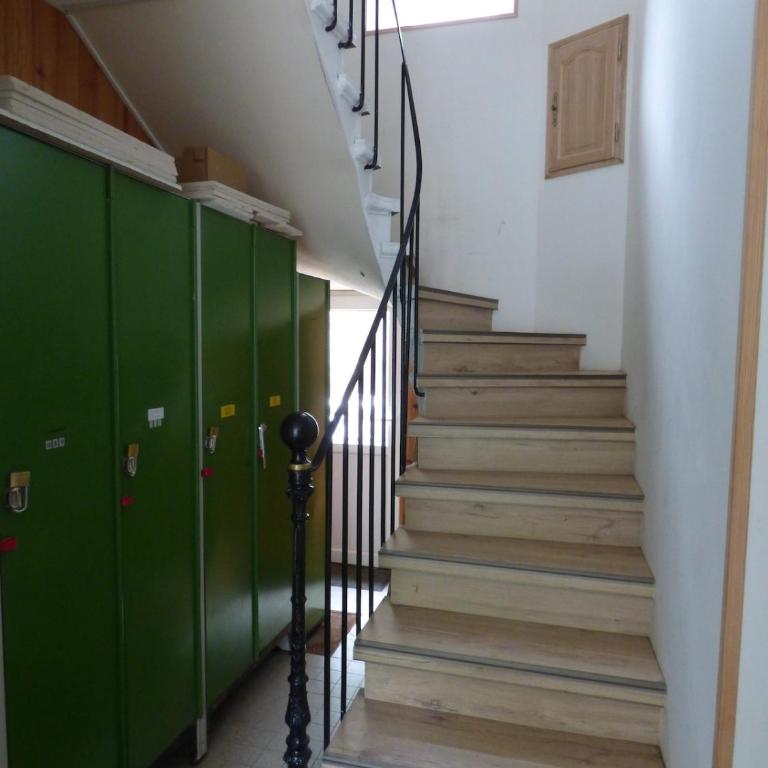 Appartement T2 Les Capucines avec balcon et wifi proche de l'hyper centre Mont Dore - Two-Bedroom Apartment - 17