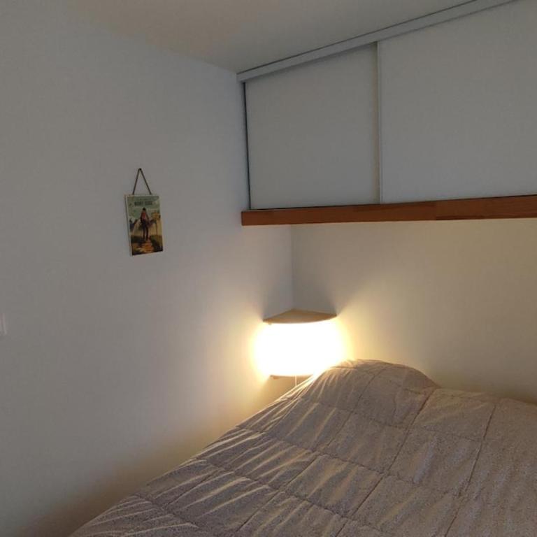 Appartement T2 Les Capucines avec balcon et wifi proche de l'hyper centre Mont Dore - Two-Bedroom Apartment - 11